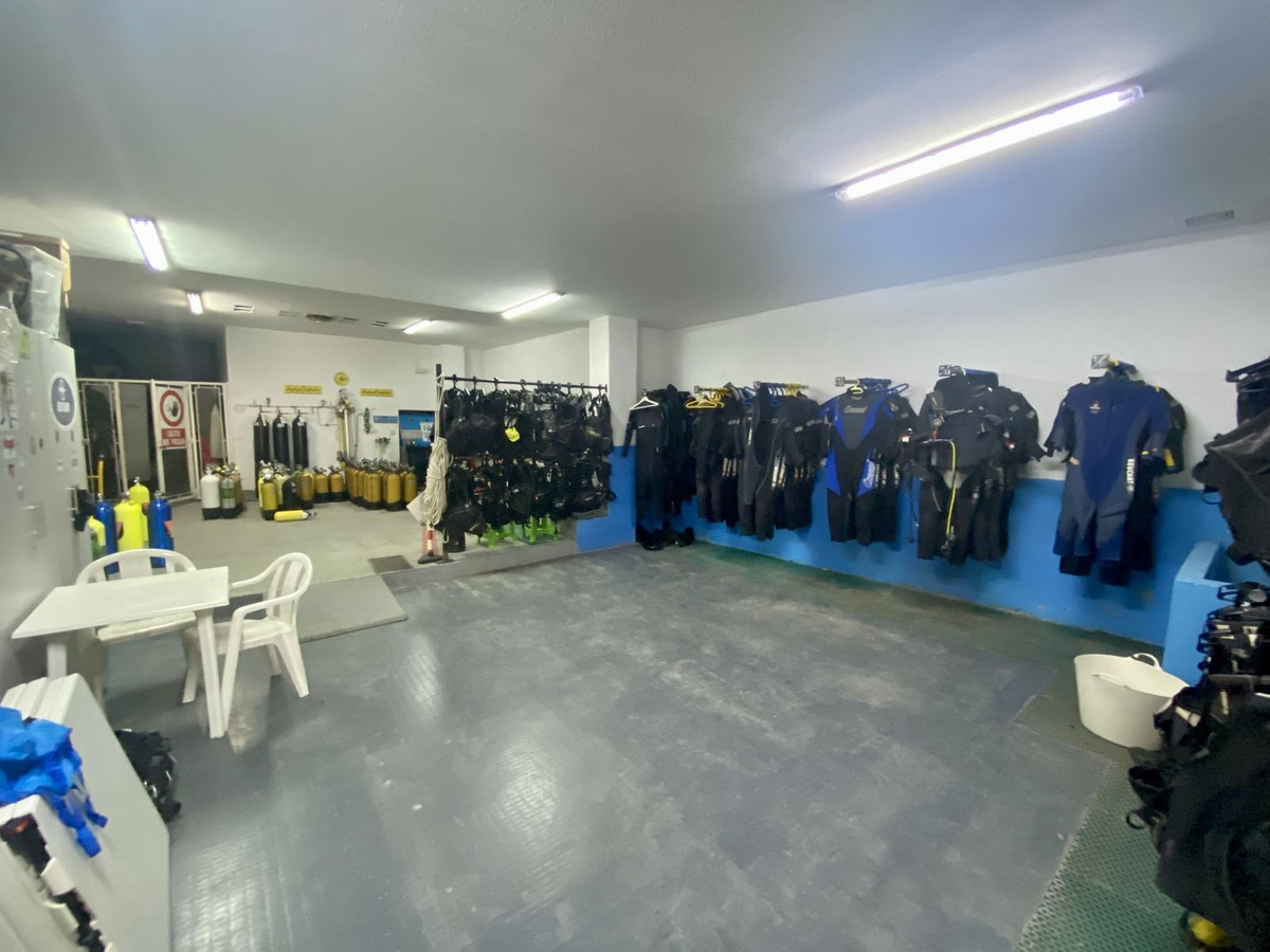 Commercial unit for sale in Benalmadena Costa Del Sol, Málaga, Spain