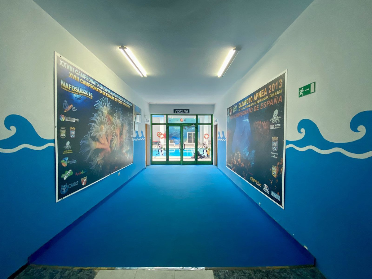 Commercial unit for sale in Benalmadena Costa Del Sol, Málaga, Spain