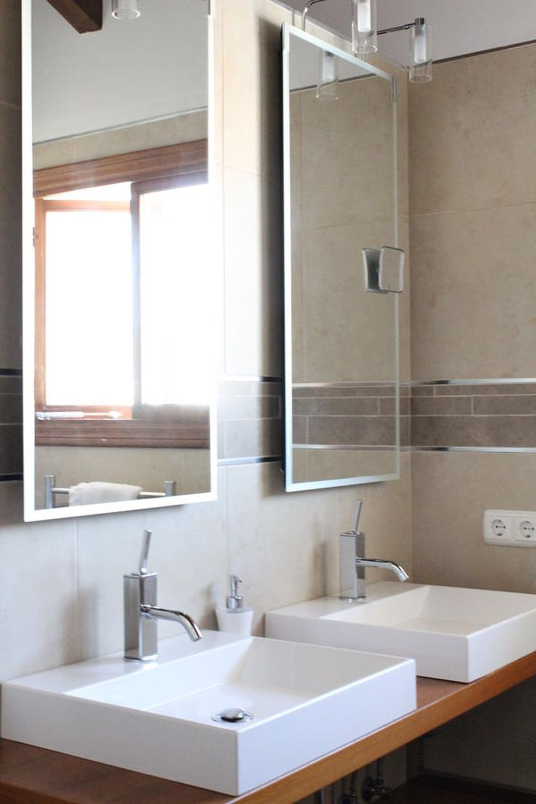 Se vende Hotel de 10 dormitorios en Costa Del Sol East, Málaga, España