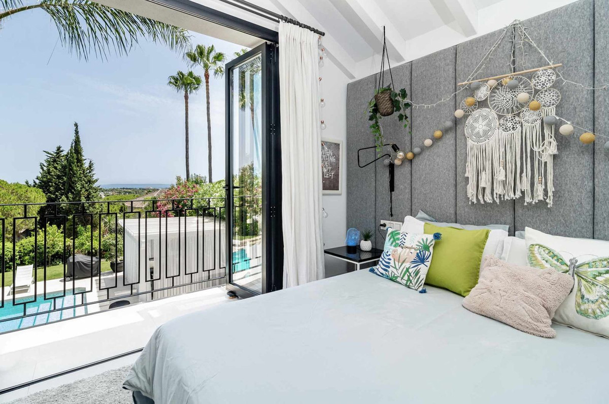 Se vende Villa - Chalet de 4 dormitorios en Costa Del Sol, Málaga, España