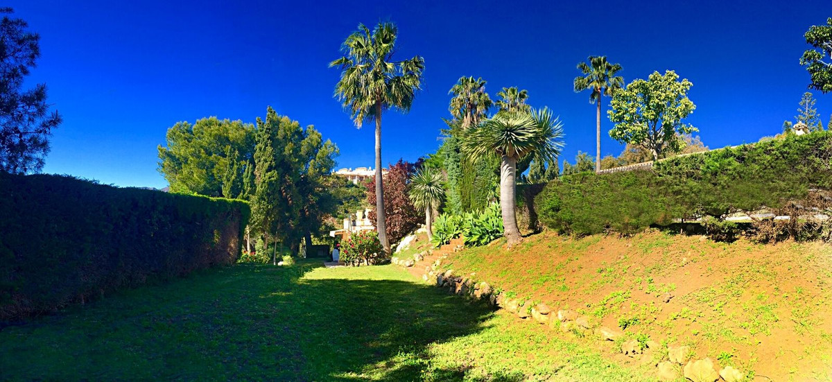 Se vende Villa - Chalet de 6 dormitorios en Costa Del Sol, Málaga, España