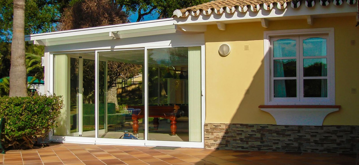 Se vende Villa - Chalet de 6 dormitorios en Costa Del Sol, Málaga, España