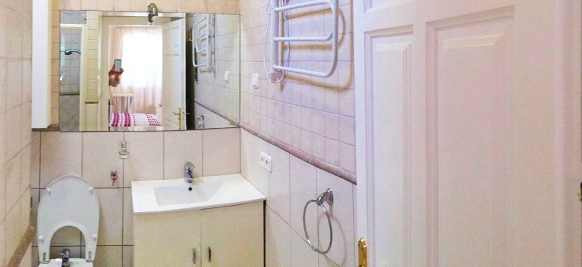 Se vende Villa - Chalet de 6 dormitorios en Costa Del Sol, Málaga, España