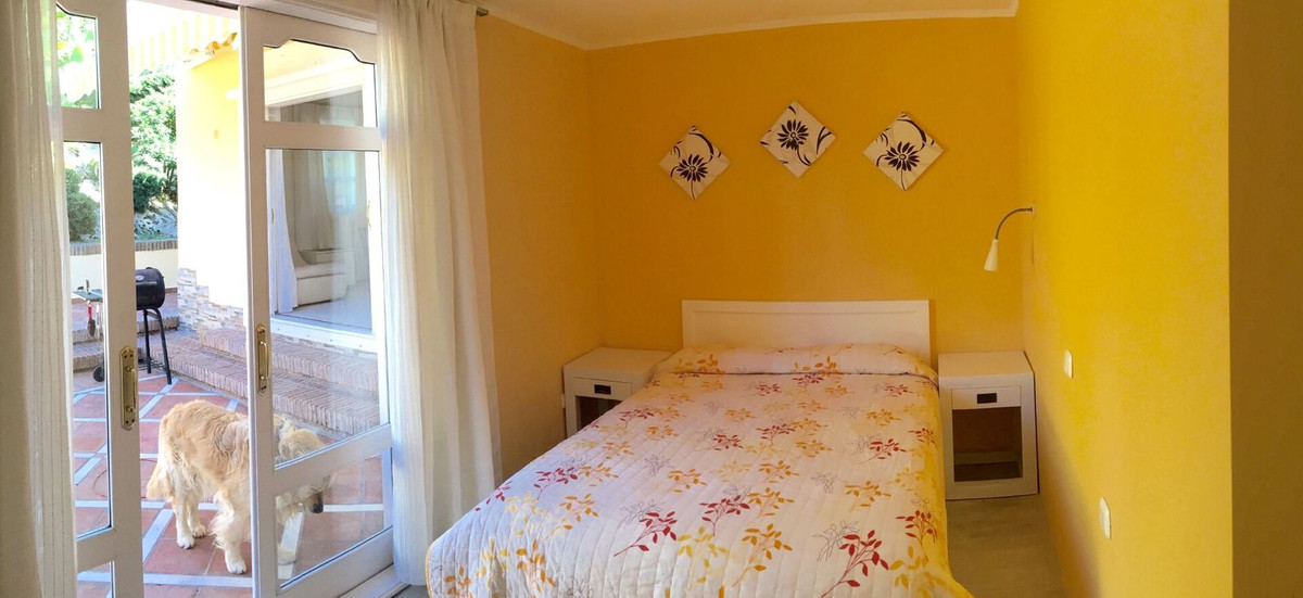 Se vende Villa - Chalet de 6 dormitorios en Costa Del Sol, Málaga, España