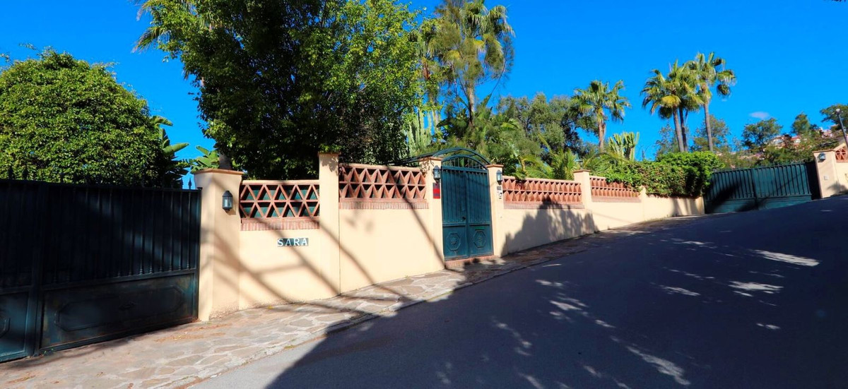 Se vende Villa - Chalet de 6 dormitorios en Costa Del Sol, Málaga, España