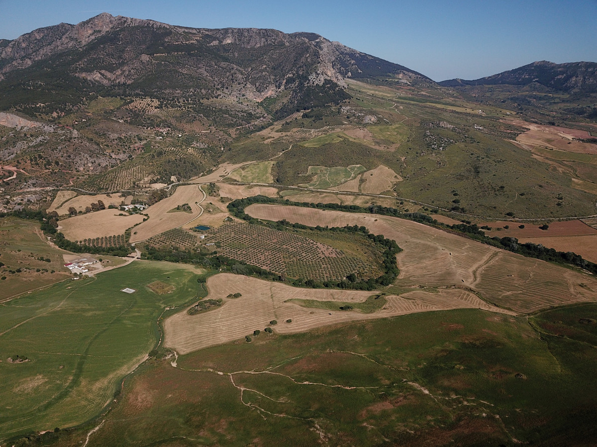 Se vende Finca - Cortijo de 30 dormitorios en Costa Del Sol, Málaga, España