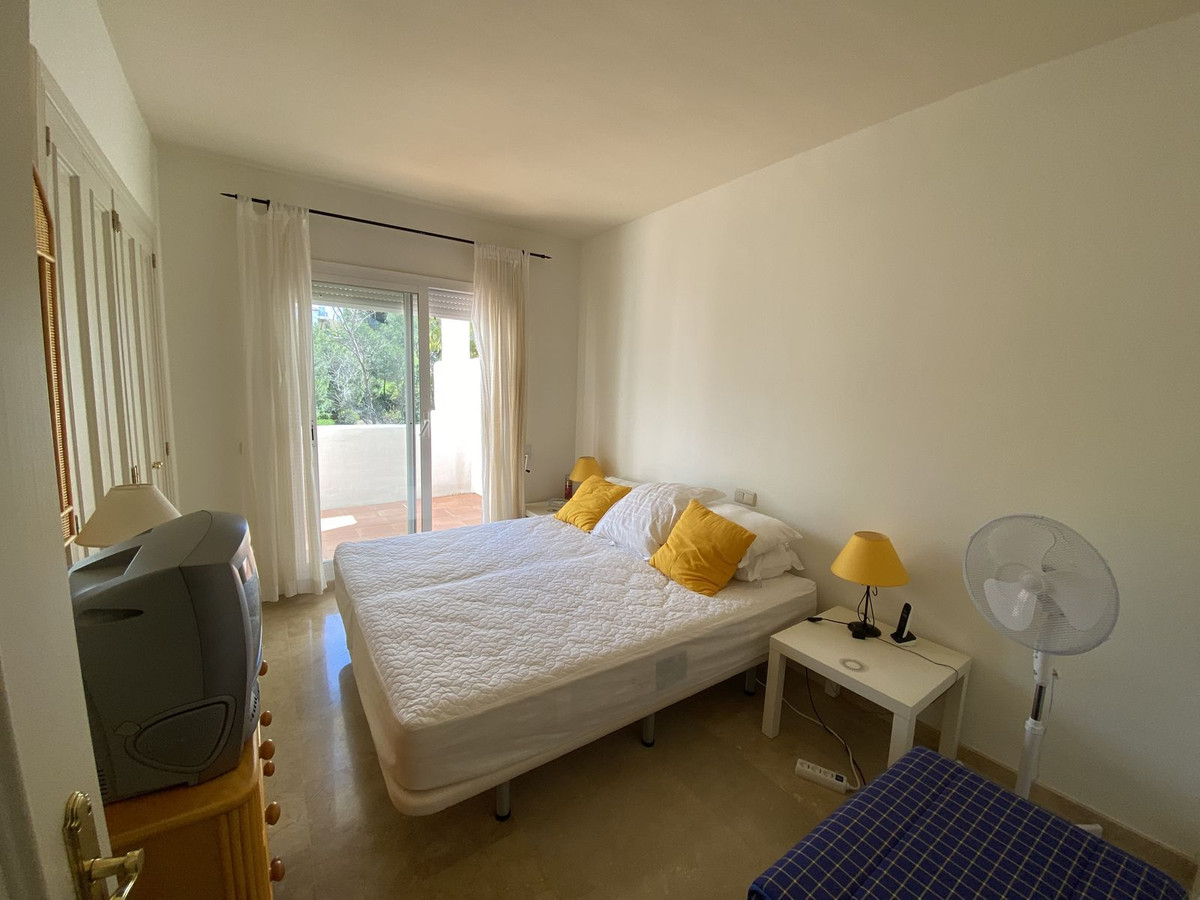 3 Bed Apartment for sale in La Quinta Costa Del Sol, Málaga, Spain