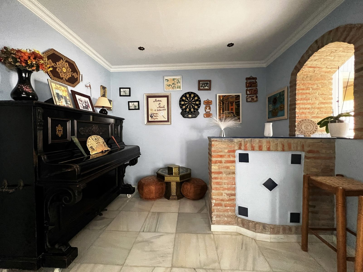 4 Bed Townhouse for sale in La Capellania Costa Del Sol, Málaga, Spain