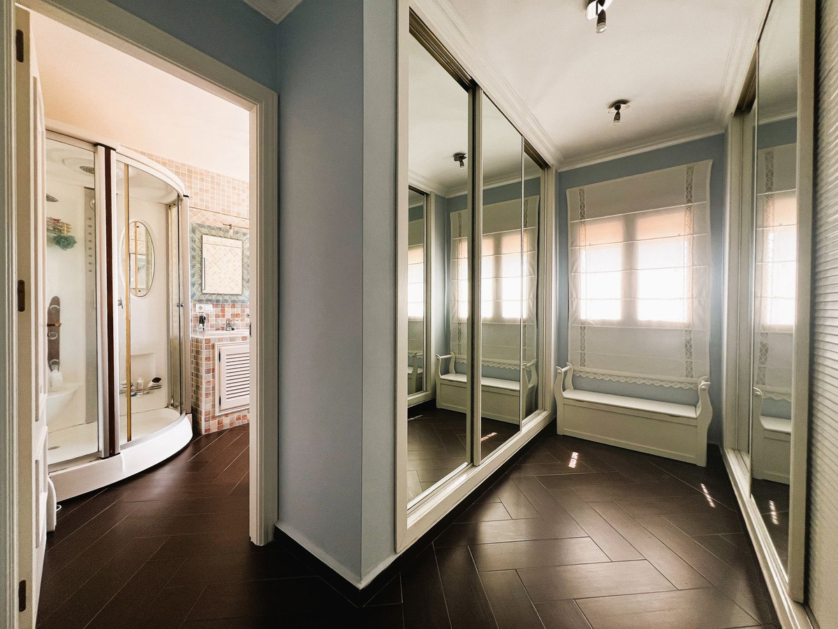 4 Bed Townhouse for sale in La Capellania Costa Del Sol, Málaga, Spain