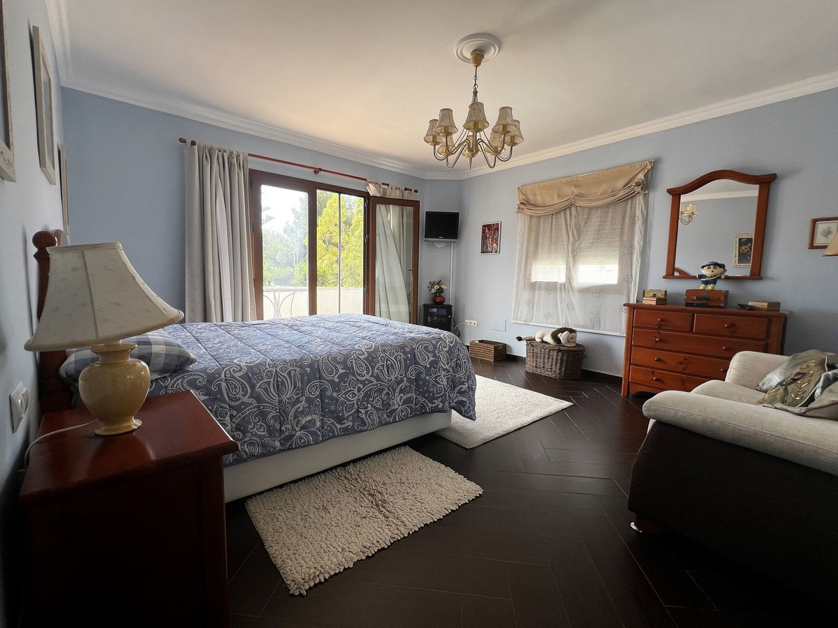 4 Bed Townhouse for sale in La Capellania Costa Del Sol, Málaga, Spain