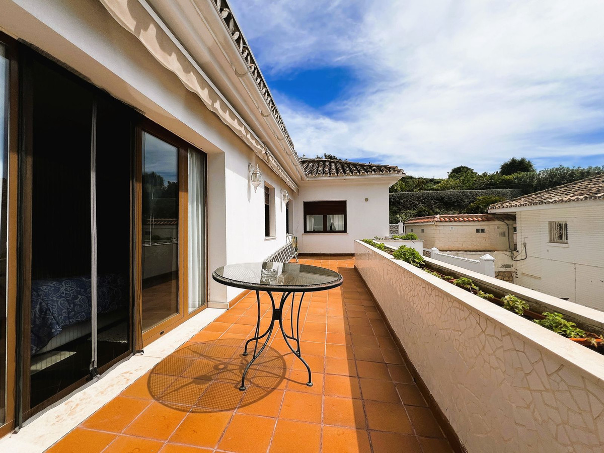 4 Bed Townhouse for sale in La Capellania Costa Del Sol, Málaga, Spain