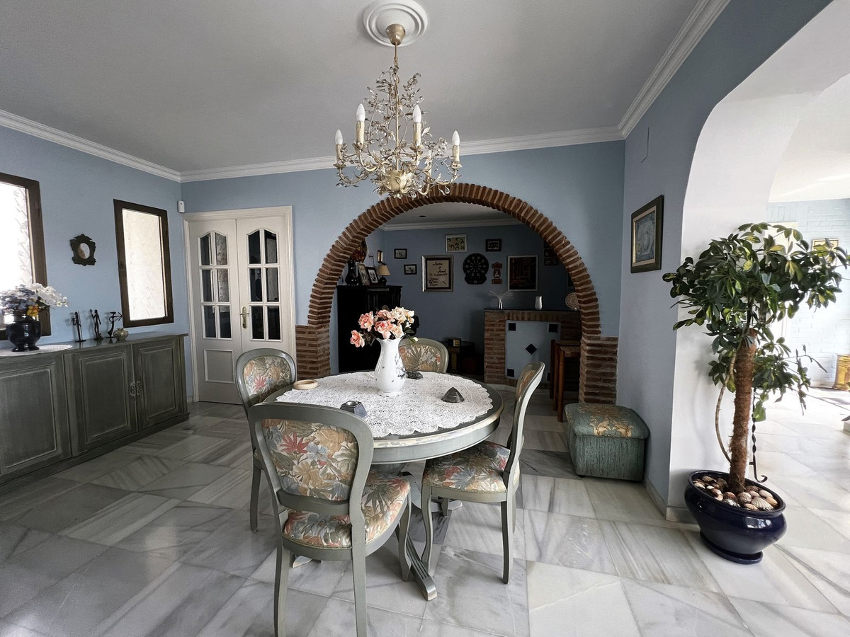 4 Bed Townhouse for sale in La Capellania Costa Del Sol, Málaga, Spain