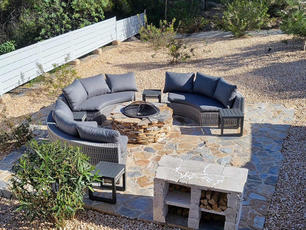 Se vende Villa - Chalet de 4 dormitorios en Costa Blanca, Alicante, España