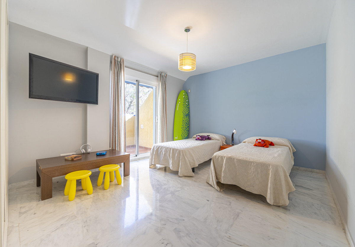 3 Bed Apartment for sale in Bahía De Marbella Costa Del Sol, Málaga, Spain