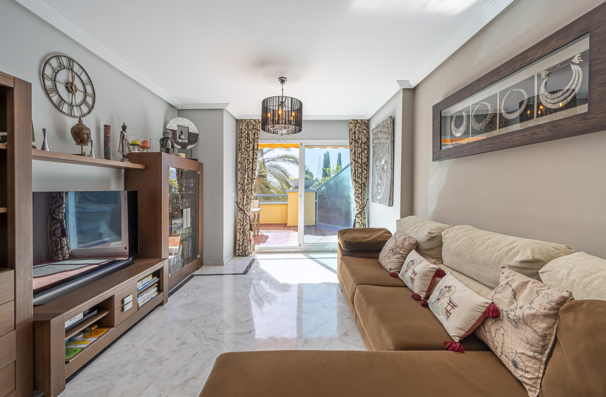 3 Bed Apartment for sale in Bahía De Marbella Costa Del Sol, Málaga, Spain
