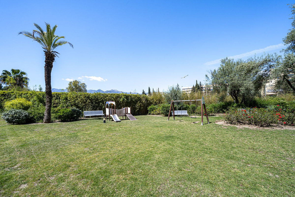 3 Bed Apartment for sale in Bahía De Marbella Costa Del Sol, Málaga, Spain