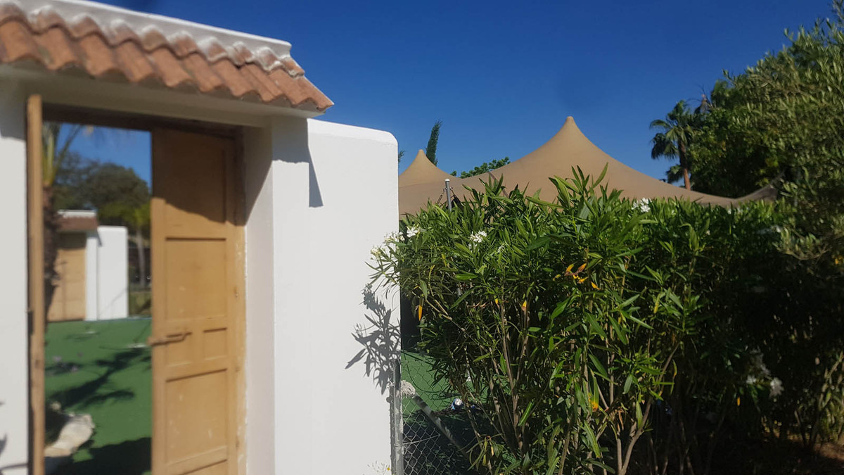 10 Bed Townhouse for sale in Alhaurín El Grande Costa Del Sol, Málaga, Spain