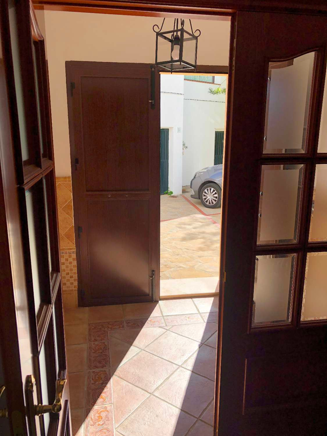 Se vende Villa - Chalet de 5 dormitorios en Málaga, Málaga, España