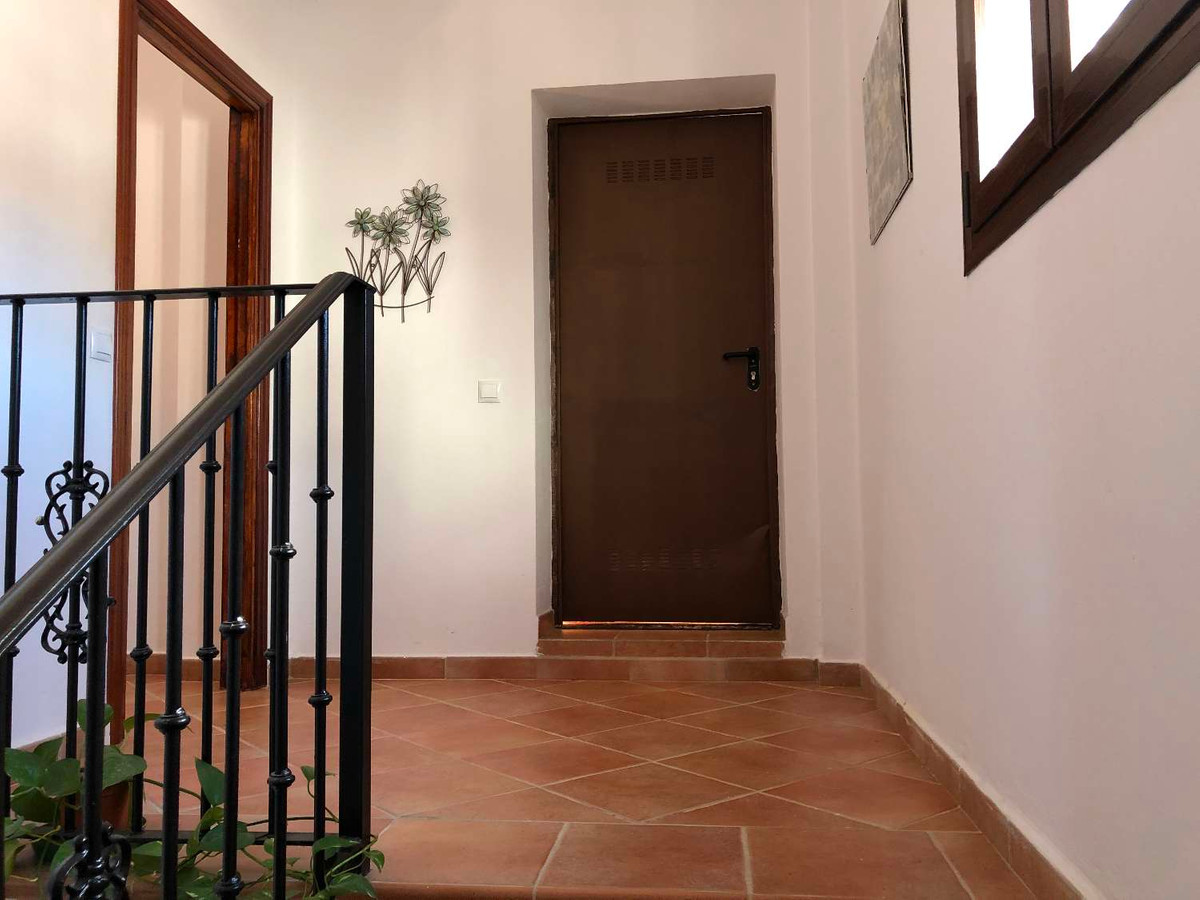 Se vende Villa - Chalet de 5 dormitorios en Málaga, Málaga, España