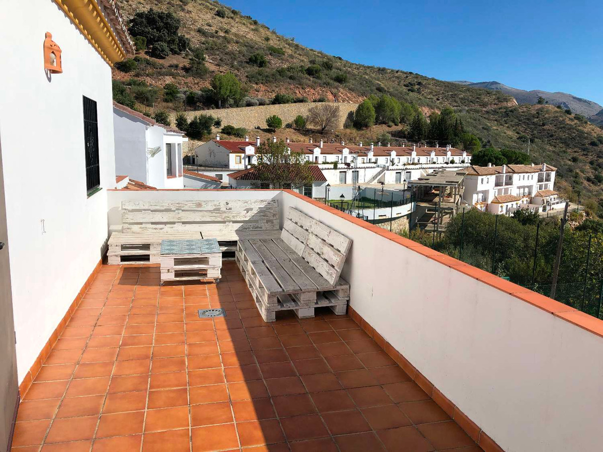Se vende Villa - Chalet de 5 dormitorios en Málaga, Málaga, España