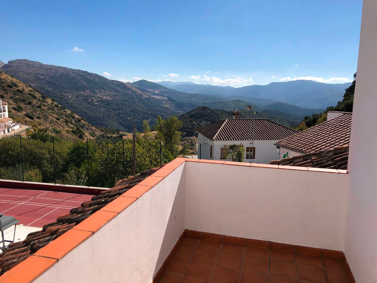 Se vende Villa - Chalet de 5 dormitorios en Málaga, Málaga, España