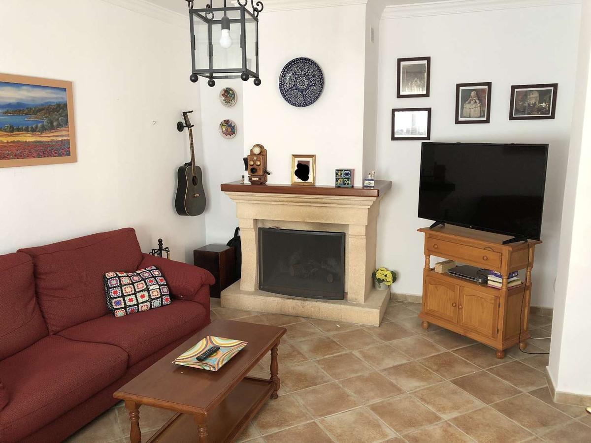 Se vende Villa - Chalet de 5 dormitorios en Málaga, Málaga, España
