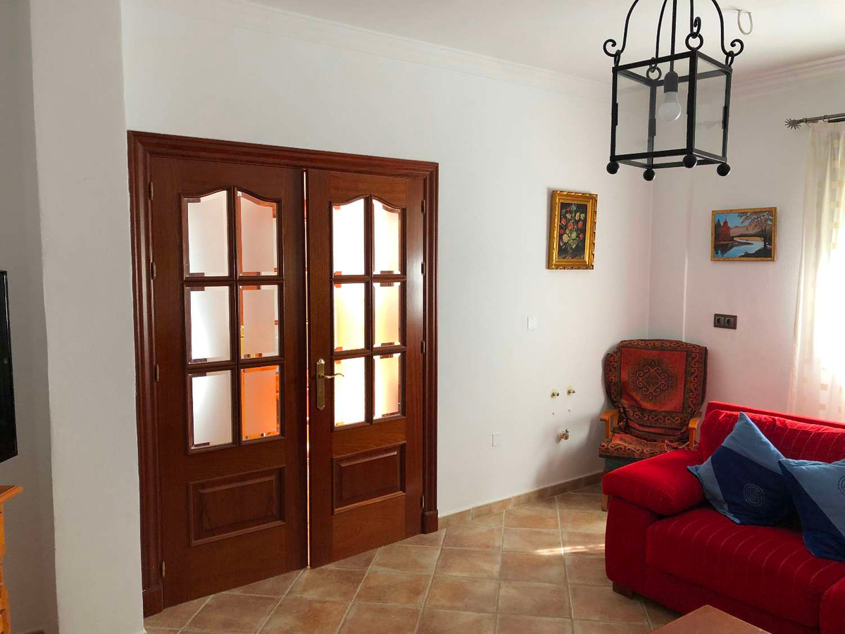 Se vende Villa - Chalet de 5 dormitorios en Málaga, Málaga, España