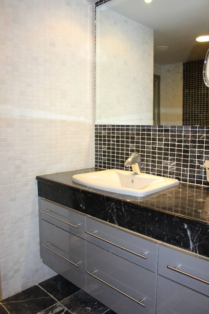 Se vende Apartamento Planta Media de 3 dormitorios en Costa Del Sol, Málaga, España