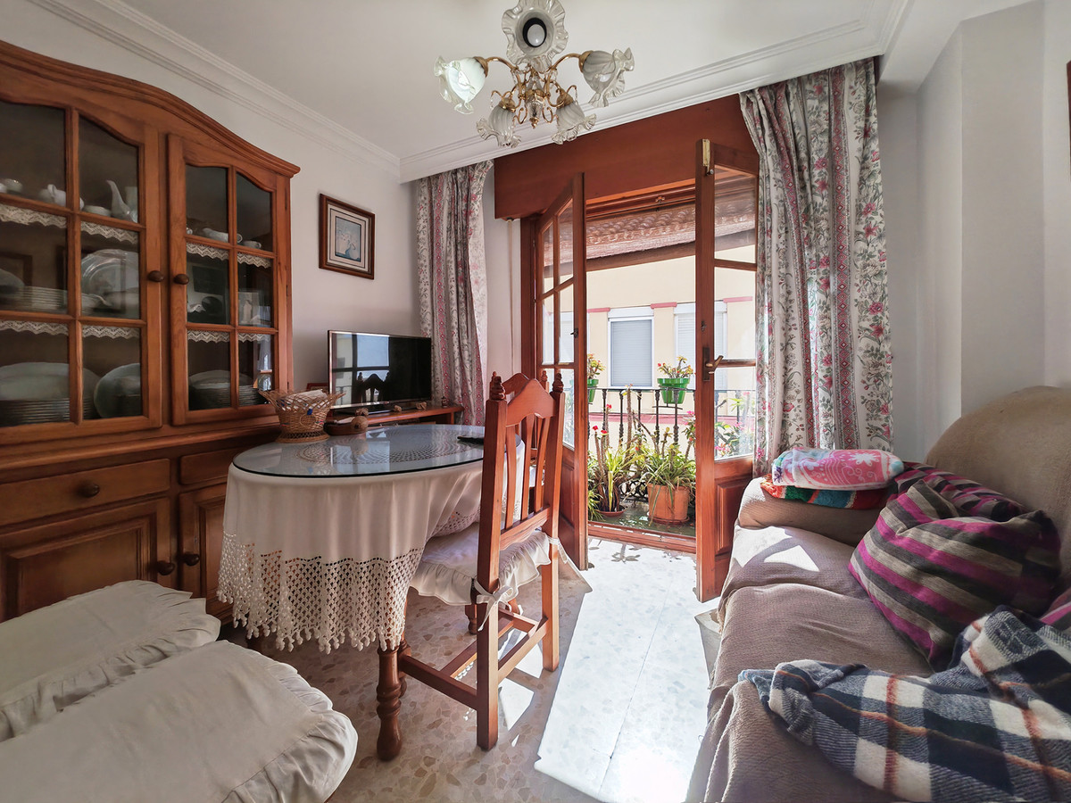 5 Bed Townhouse for sale in Estepona Costa Del Sol, Málaga, Spain