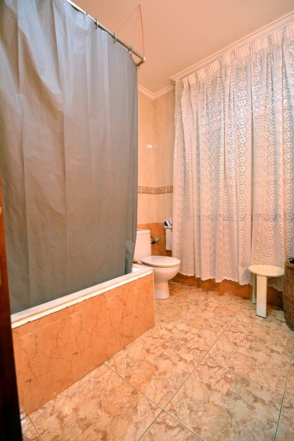 Se vende Adosada de 4 dormitorios en Costa Blanca, Alicante, España
