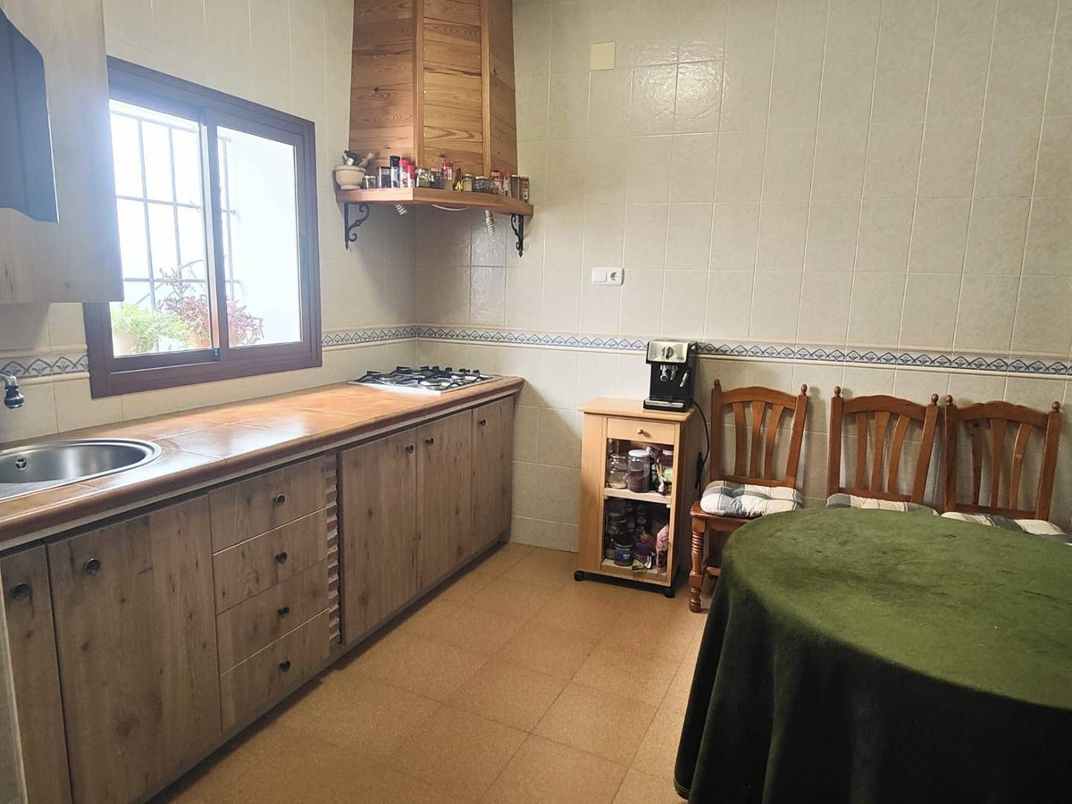 Se vende Adosada de 5 dormitorios en Costa Del Sol, Málaga, España