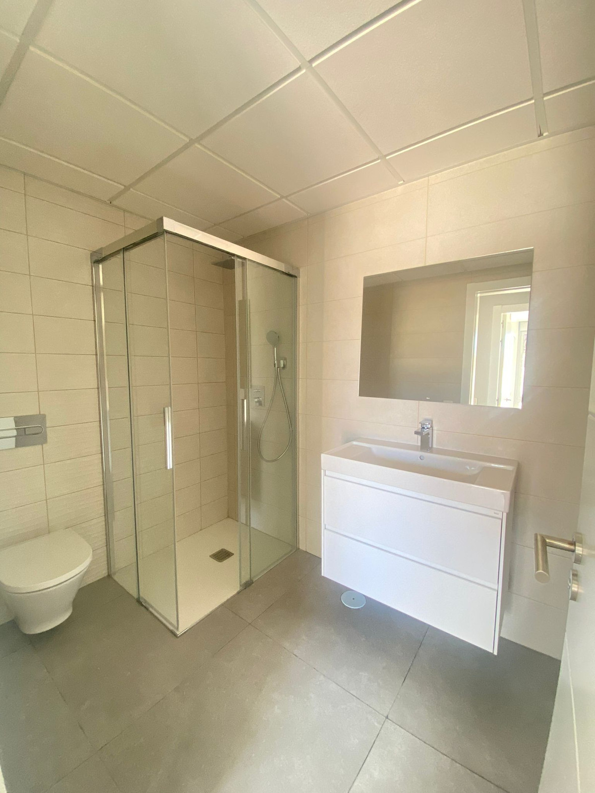3 Bed Apartment for sale in Elviria Costa Del Sol, Málaga, Spain