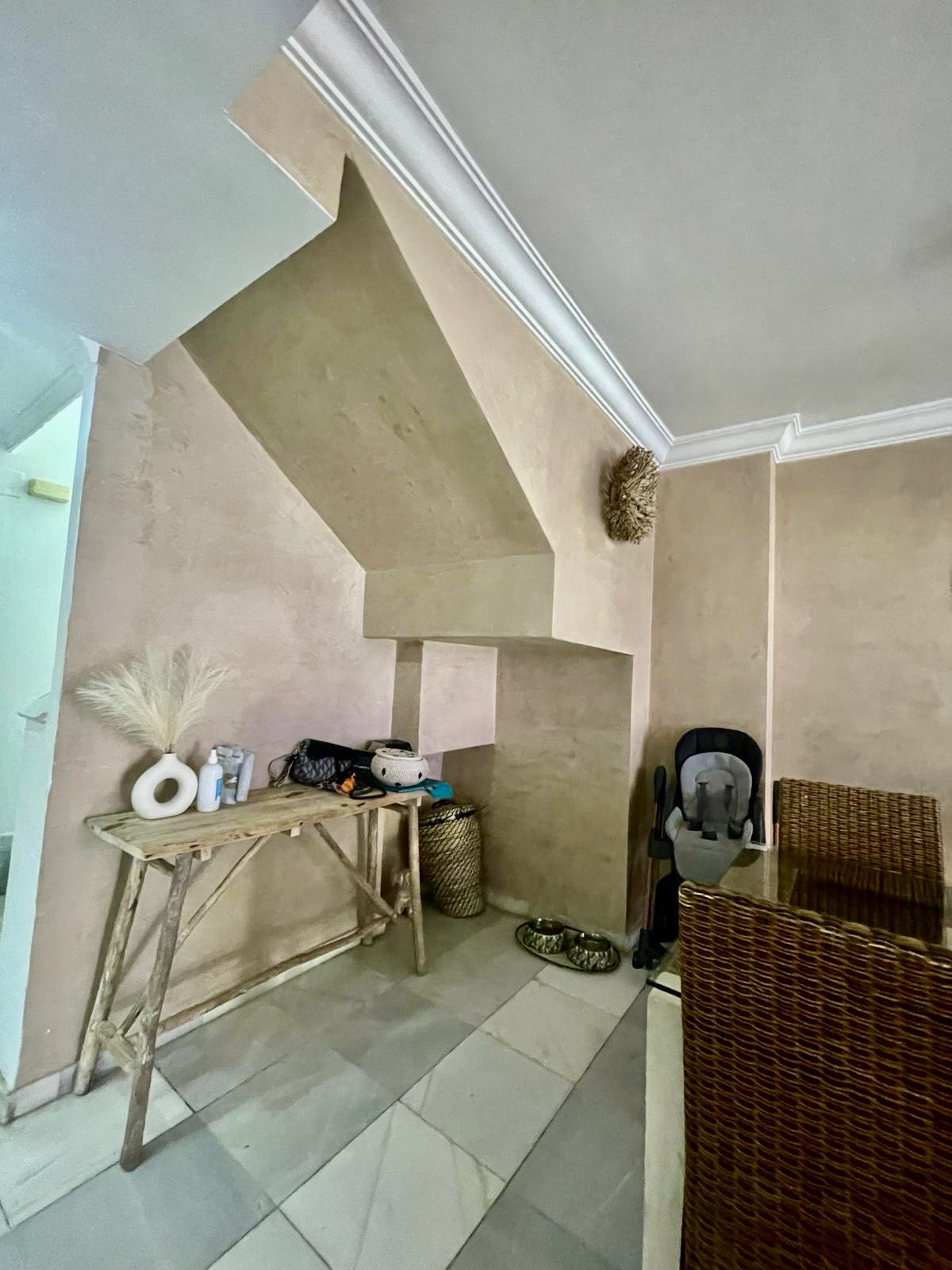 3 Bed Apartment for sale in The Golden Mile Costa Del Sol, Málaga, Spain