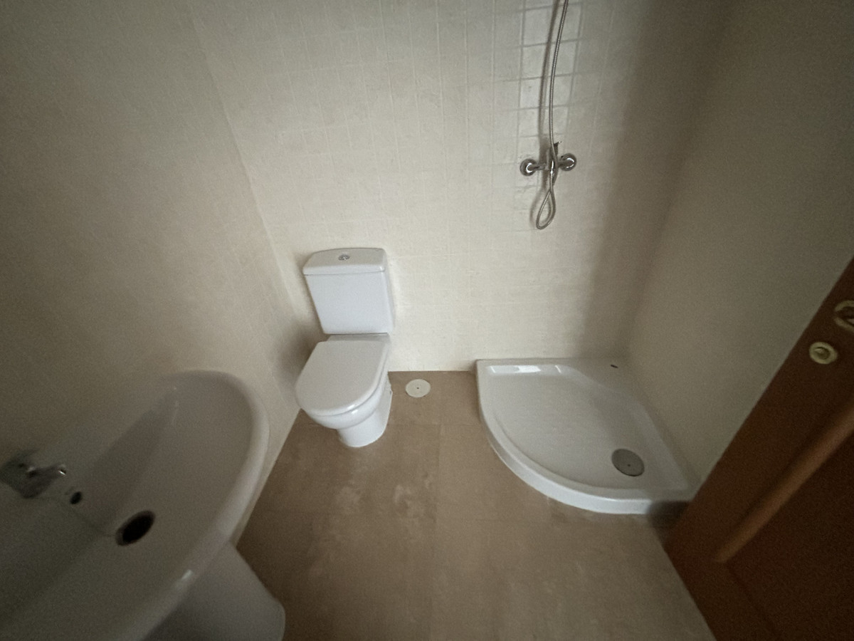 2 Bed Apartment for sale in La Duquesa Costa Del Sol, Málaga, Spain