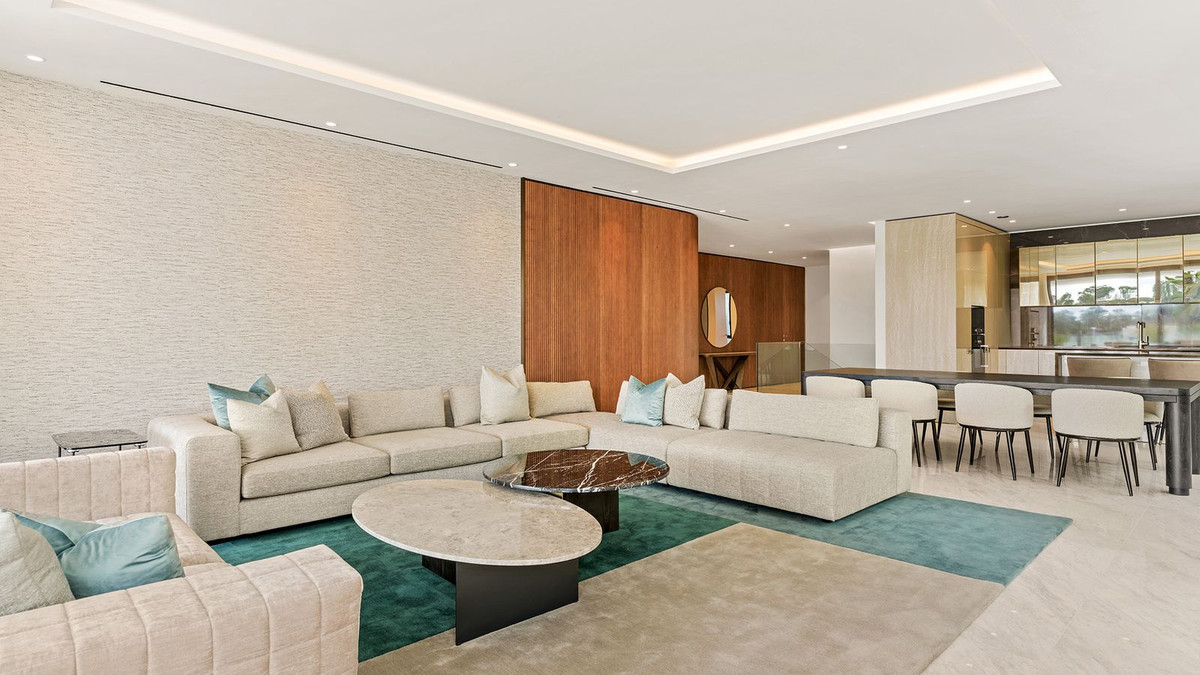 Se vende Apartamento Planta Baja de 4 dormitorios en Costa Del Sol, Málaga, España