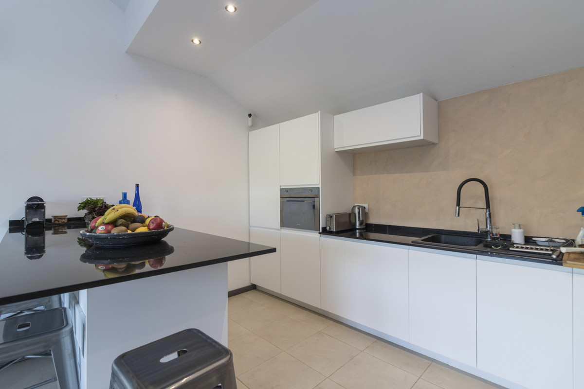 9 Bed Townhouse for sale in Marbella Costa Del Sol, Málaga, Spain