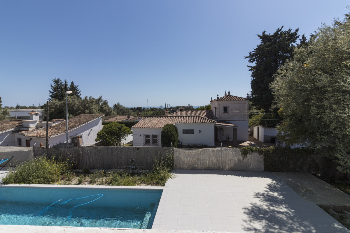 9 Bed Townhouse for sale in Marbella Costa Del Sol, Málaga, Spain