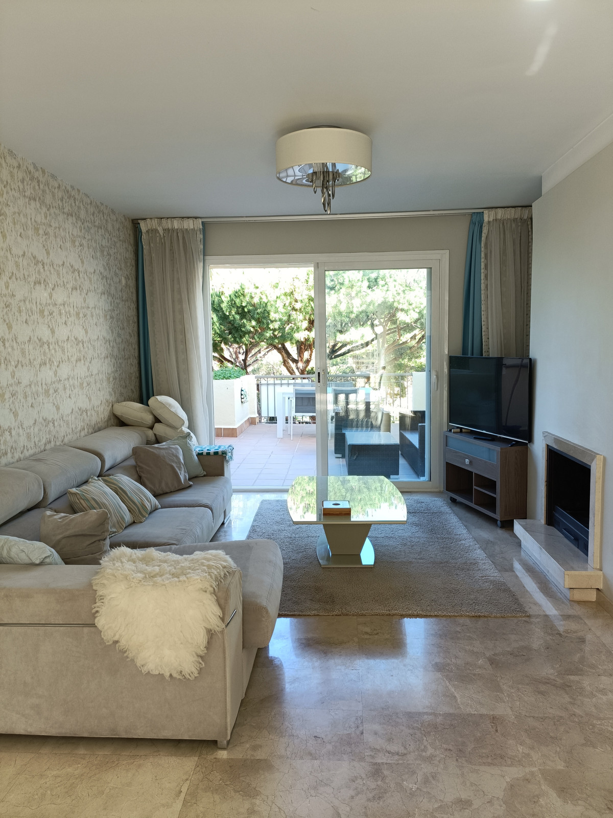 Se vende Apartamento Planta Media de 2 dormitorios en Costa Del Sol, Málaga, España