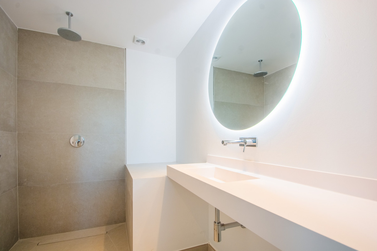 3 Bed Apartment for sale in La Mairena Costa Del Sol, Málaga, Spain