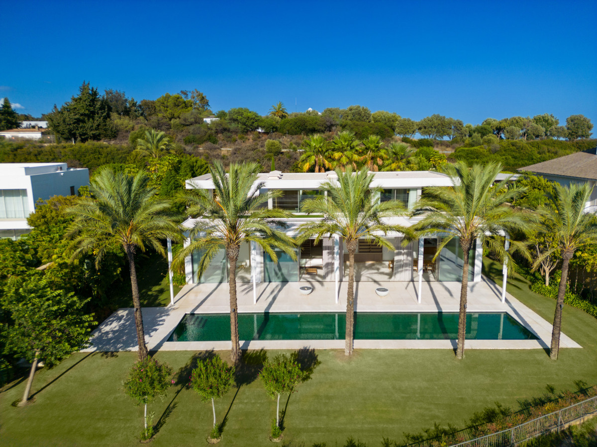 Se vende Villa - Chalet de 4 dormitorios en Costa Del Sol, Málaga, España