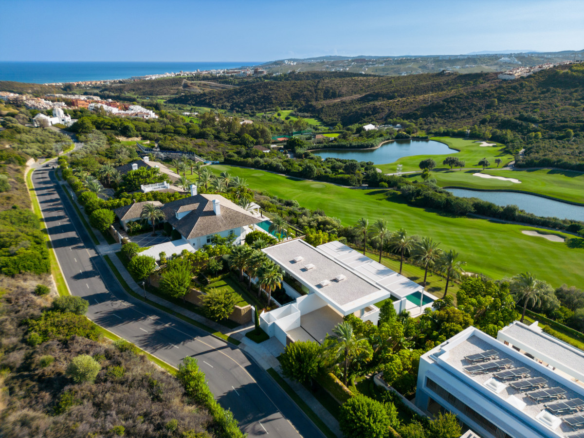 Se vende Villa - Chalet de 4 dormitorios en Costa Del Sol, Málaga, España