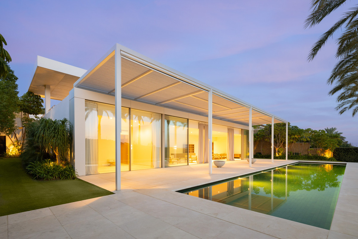 Se vende Villa - Chalet de 4 dormitorios en Costa Del Sol, Málaga, España