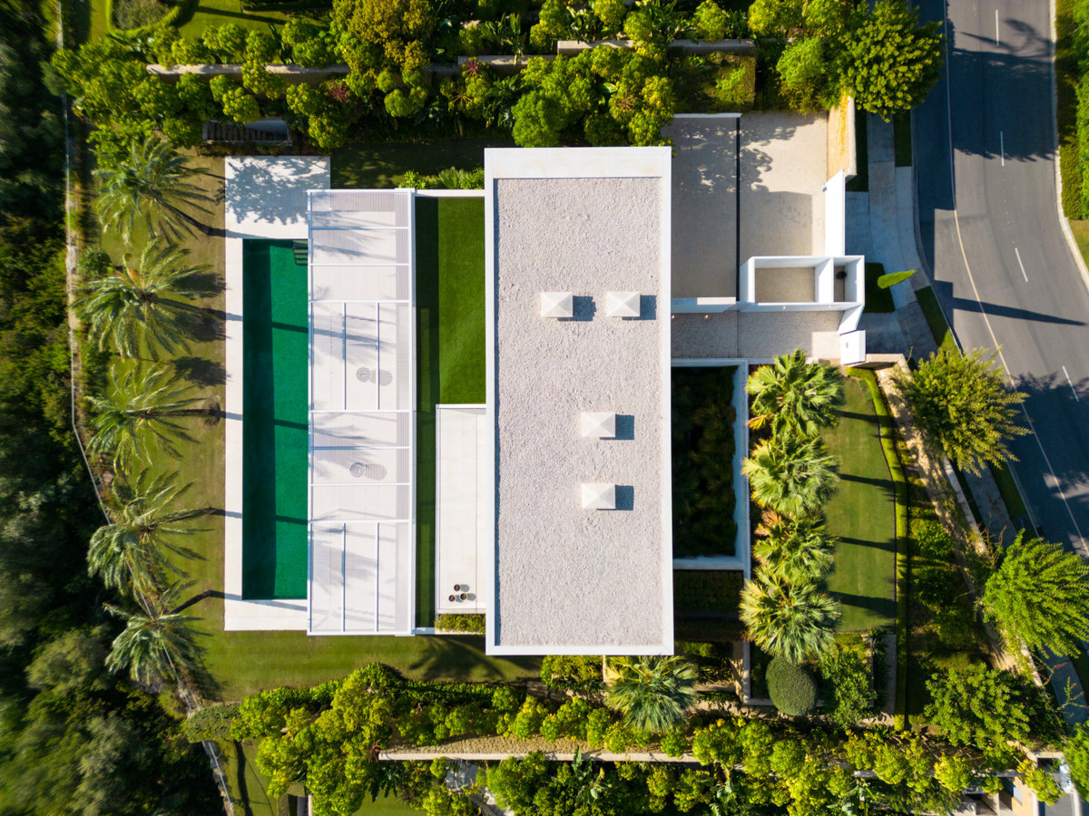Se vende Villa - Chalet de 4 dormitorios en Costa Del Sol, Málaga, España