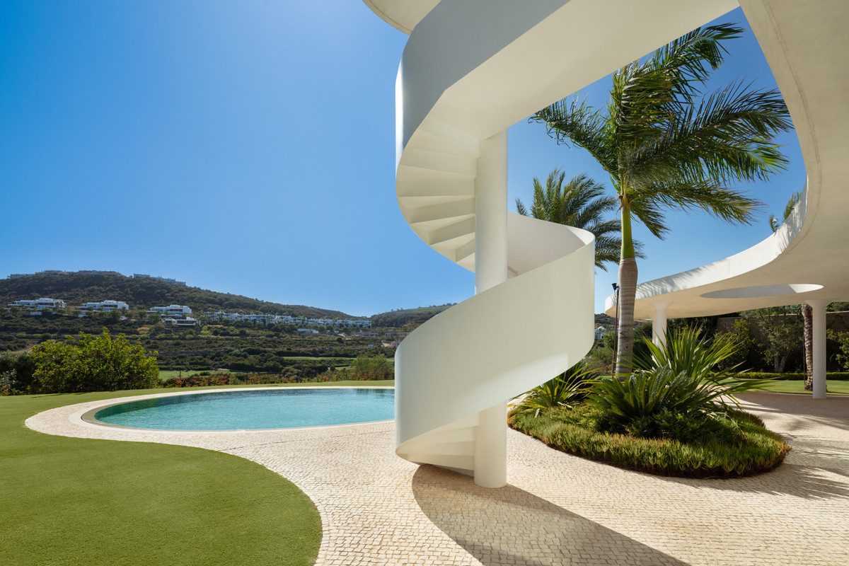Se vende Villa - Chalet de 4 dormitorios en Costa Del Sol, Málaga, España