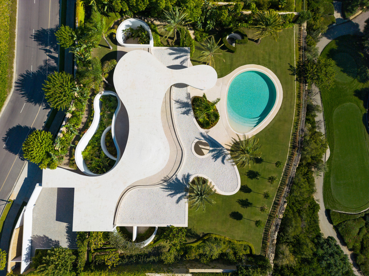 Se vende Villa - Chalet de 4 dormitorios en Costa Del Sol, Málaga, España