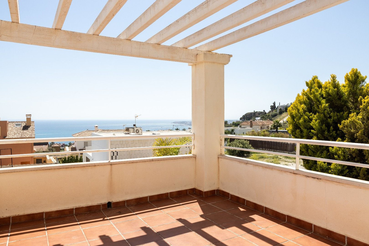 3 Bed Townhouse for sale in Benalmadena Costa Del Sol, Málaga, Spain