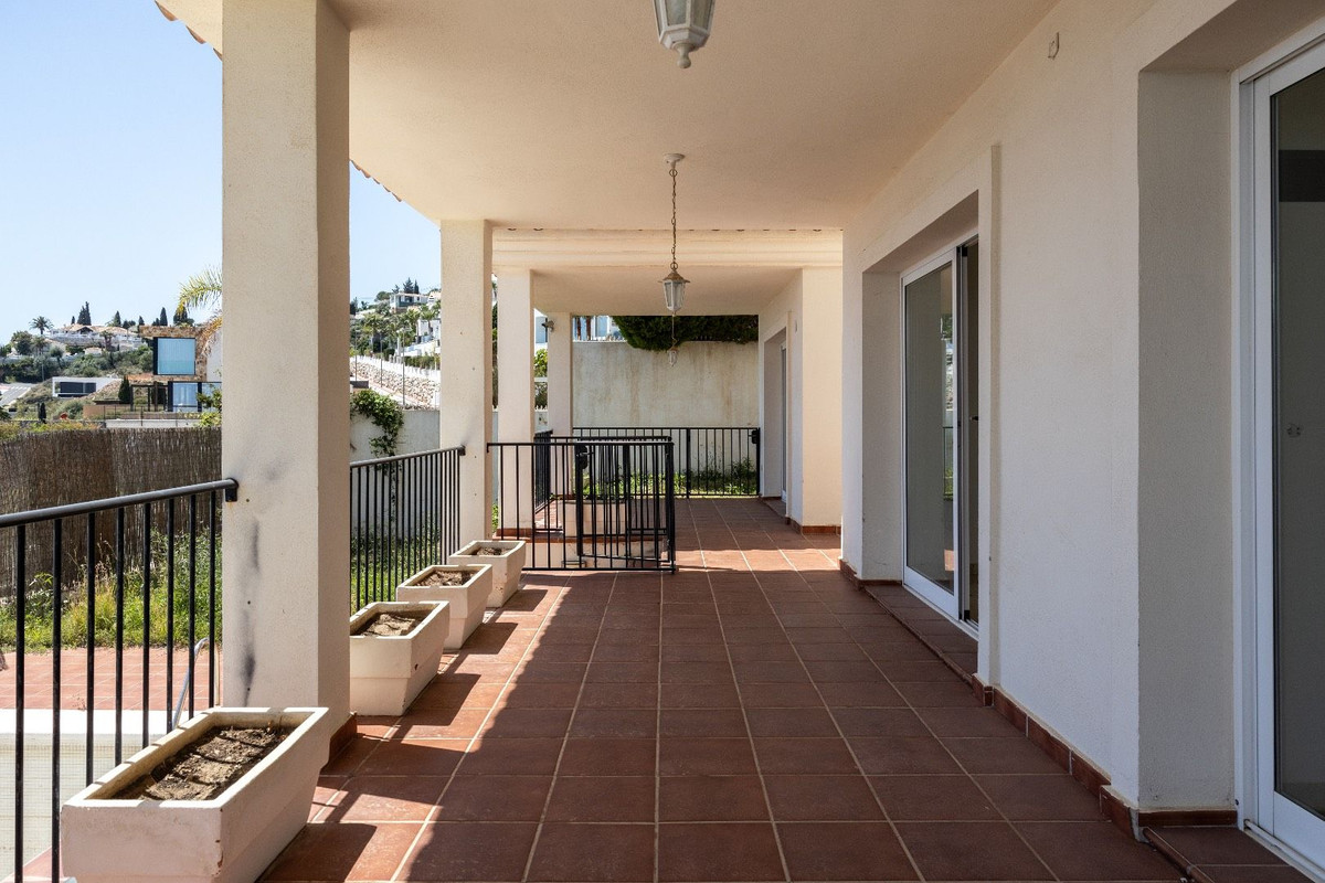 3 Bed Townhouse for sale in Benalmadena Costa Del Sol, Málaga, Spain