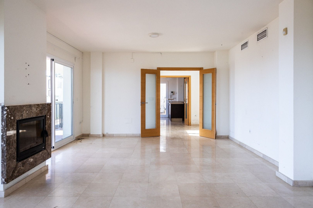 3 Bed Townhouse for sale in Benalmadena Costa Del Sol, Málaga, Spain