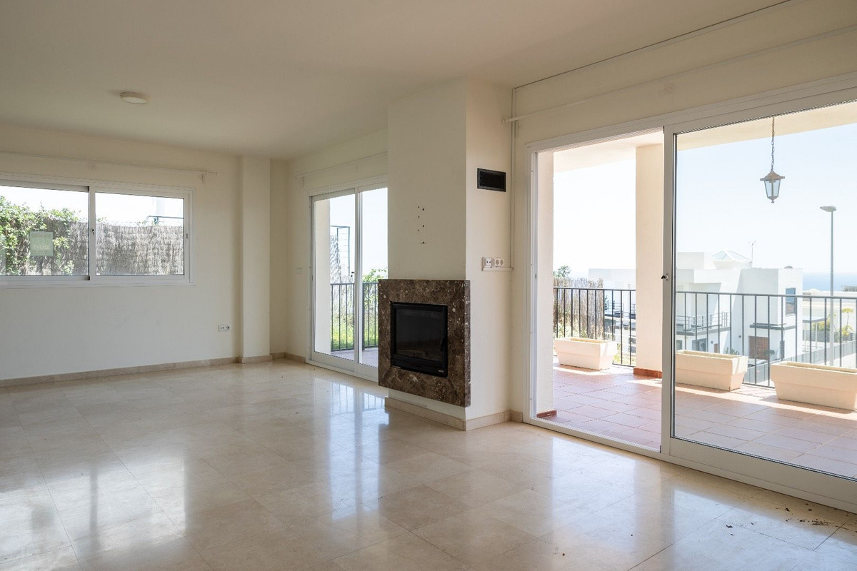3 Bed Townhouse for sale in Benalmadena Costa Del Sol, Málaga, Spain