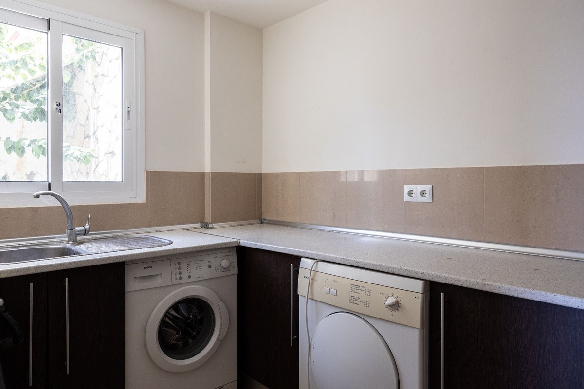 3 Bed Townhouse for sale in Benalmadena Costa Del Sol, Málaga, Spain